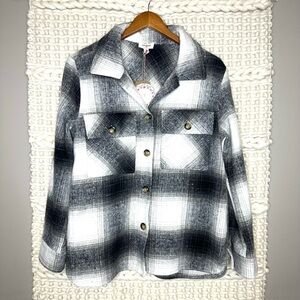 Umgee Plaid Shacket Heavyweight Flannel Button Down